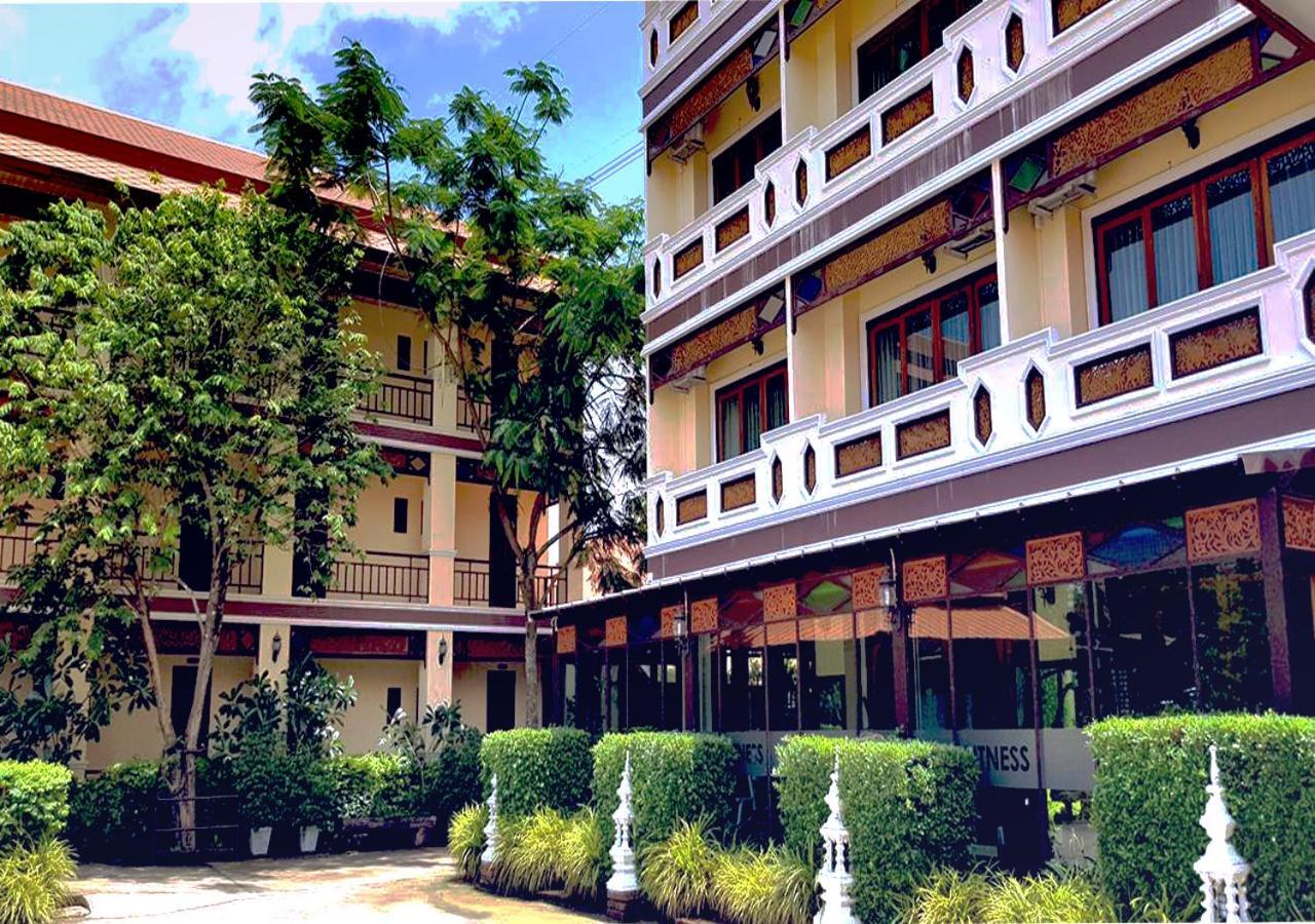 I Boutique Hotel Pluak Daeng Экстерьер фото